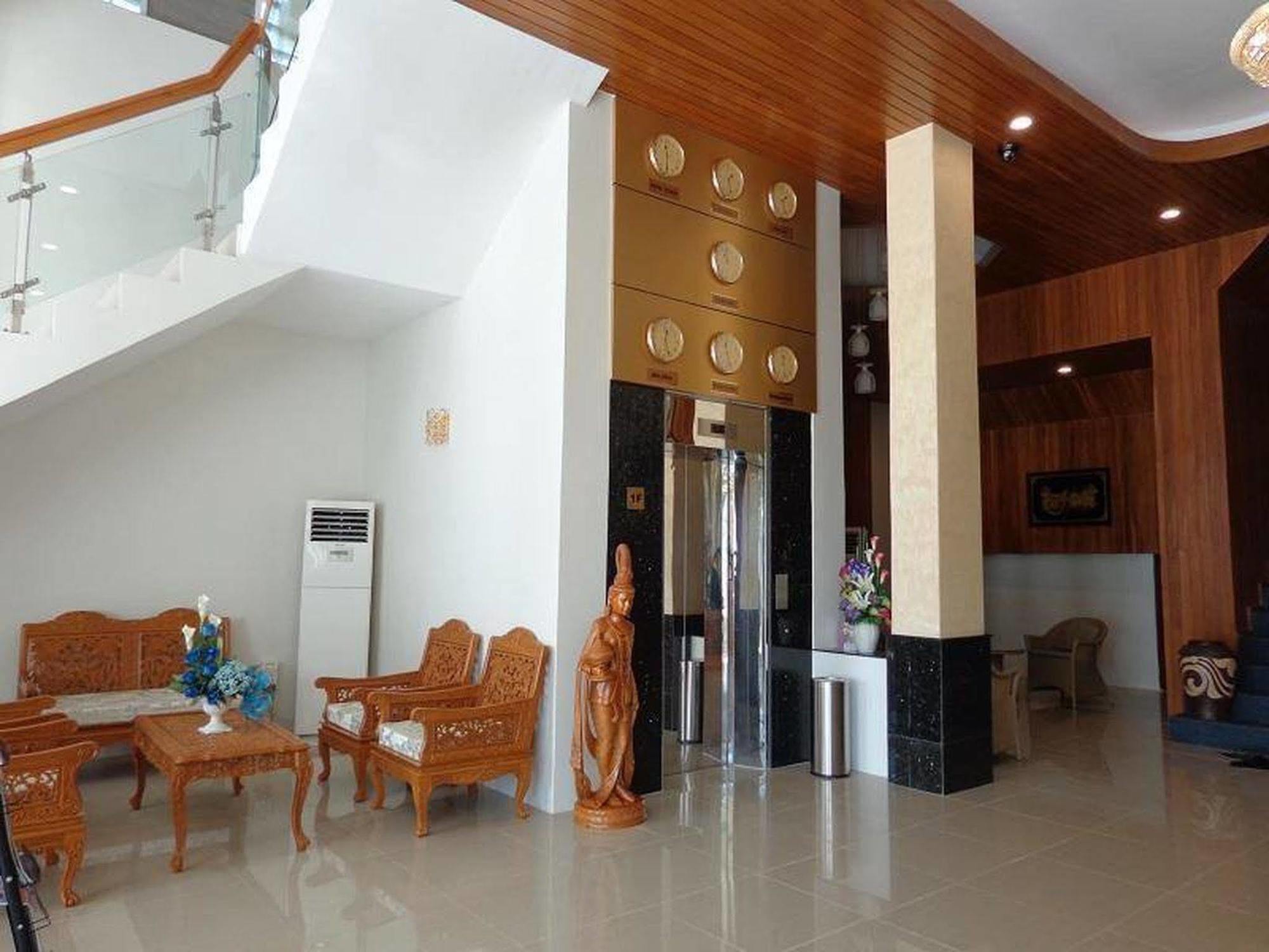 Royal Khattar Hotel Yangon Eksteriør bilde